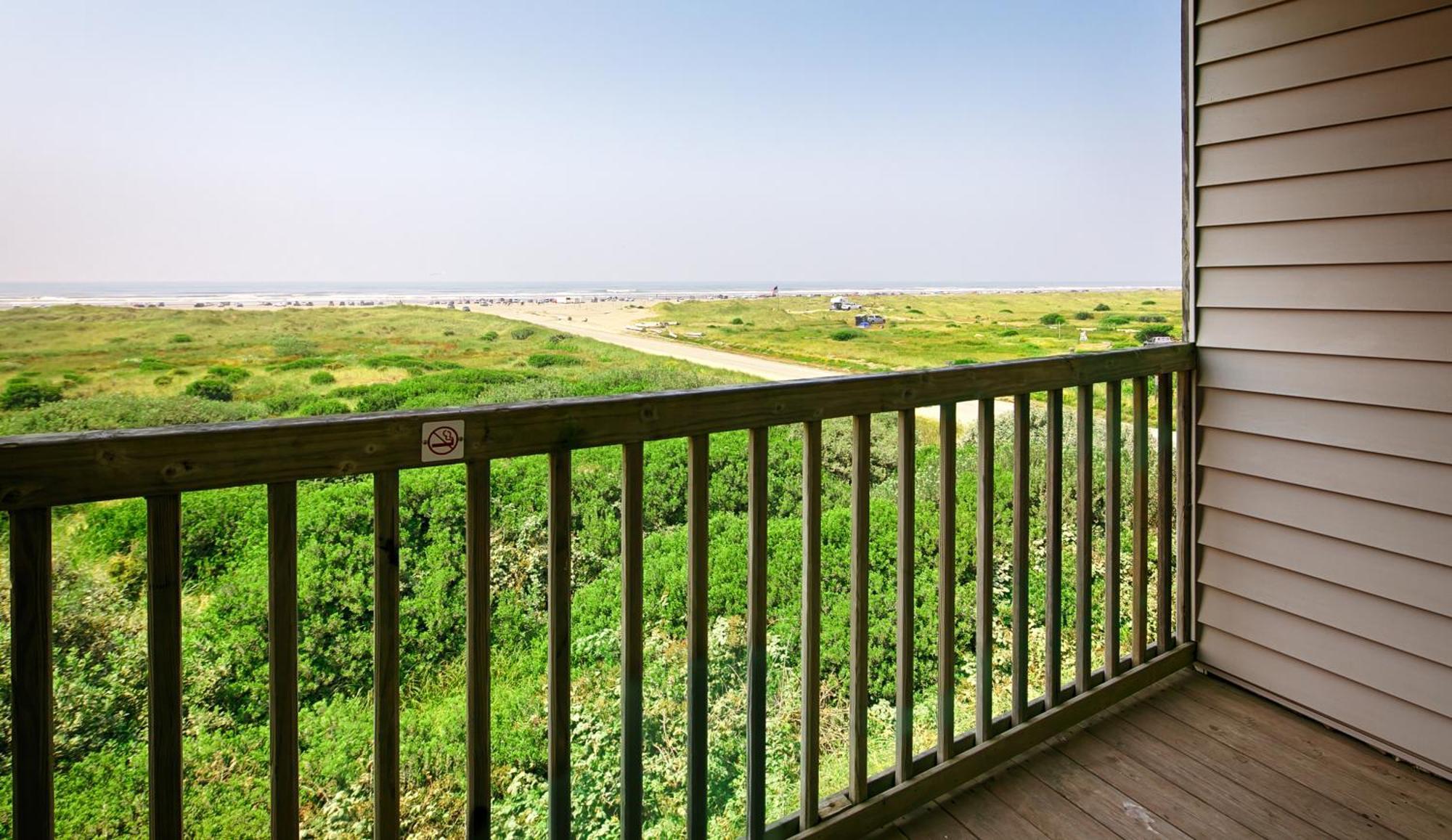 Lighthouse Suites Inn Ошен Шорс Экстерьер фото