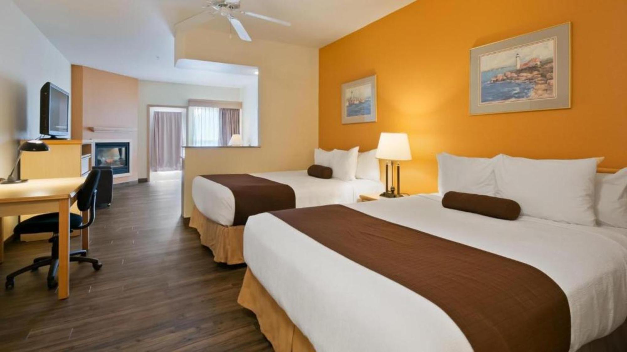 Lighthouse Suites Inn Ошен Шорс Экстерьер фото